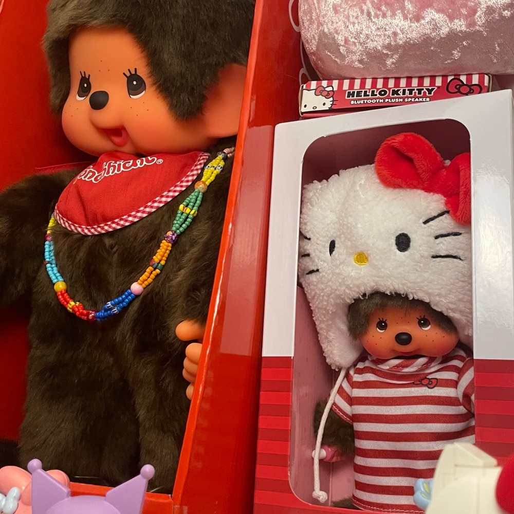 Big Monchhichi Boy and Hello Kitty Boy